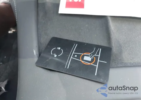 2023 Tesla Model 3 Rear-Wheel Drive z USA, uszkodzony, nr VIN 5YJ3E1EA7PF593552